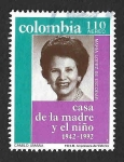 Stamps : America : Colombia :  C1056 - María López de Escobar
