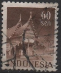 Stamps Indonesia -  Casas Minangkabau en sumatra Ocidental