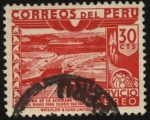 Stamps America - Peru -  Río ICA. Boca toma de la Achirana. Riego de 22000 hás.