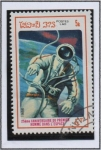 Stamps Laos -  Komarov en el espacio