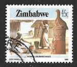Stamps Zimbabwe -  510 - Mujeres Cocinando