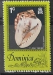 Sellos de America - Dominica -  Caracoles - Cassis flammea