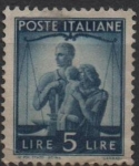 Stamps Italy -  Familia