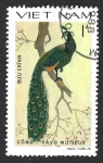Sellos de Asia - Vietnam -  1016 - Pavo Real Cuelliverde​ 