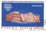 Stamps America - Panama -  Pirámide escalonada de la serpiente emplumada xochicalco