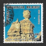 Sellos de Africa - Madagascar -  957 - Roca 
