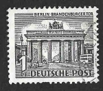 Stamps Europe - Germany -  9N42 - Puerta de Bandemburgo (BERLIN)