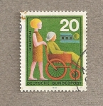 Stamps Germany -  Enfermera ayudando ancianos