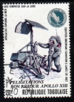 Stamps Togo -  Apolo XIII: Astronauta inspeccionando el Surveyor 3