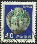 Stamps Japan -  Jarrón