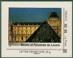 Stamps France -  Museo y Pirámide del Louvre