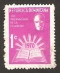 Stamps : America : Dominican_Republic :  año internacional de la educacion
