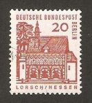 Stamps Germany -   Berlín - 221 - monasterio de lorsch en hessen