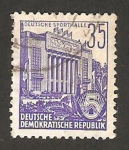Stamps Germany -  158 - palacio de los deportes, en berlin