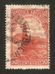 Stamps Argentina -  379 - pozo petrolifero en el mar