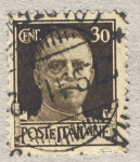 Stamps Italy -  Effigie di Vittorio Emanuele III di fronte