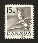 Stamps : America : Canada :  Ave