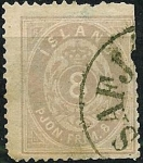 Stamps Iceland -  Cifra enmarcada dentro de escudo