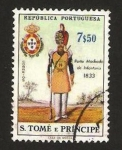 Sellos de Africa - Santo Tom� y Principe -  soldado de infanteria