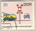 Sellos de Europa - Alemania -  DDR Vorsicht an Bahnübergängen