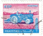 Stamps Pakistan -  Tractor.