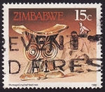 Stamps : Africa : Zimbabwe :  Head Rest / Descansadero de cabeza