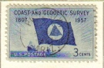 Sellos de America - Estados Unidos -  USA 1957 Scott 1088 Sello Bandera en la costa y Geodelic Buques en el Mar