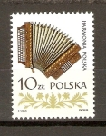 Stamps Europe - Poland -  INSTRUMENTOS  MUSICALES