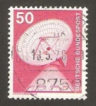 Stamps Germany -  700 - Estación terrestre