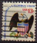 Sellos de America - Estados Unidos -  USA 1975 Scott 1596 Sello Heraldica Aguila Escudo Americano y Bandera