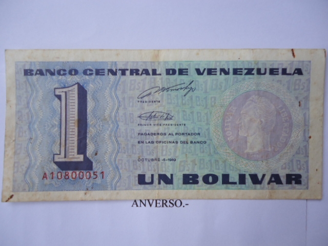 Rep�Bolivarian de V/zuela- Un Bol�var-El N�mero y Bol�var el Libertador (Anverso)