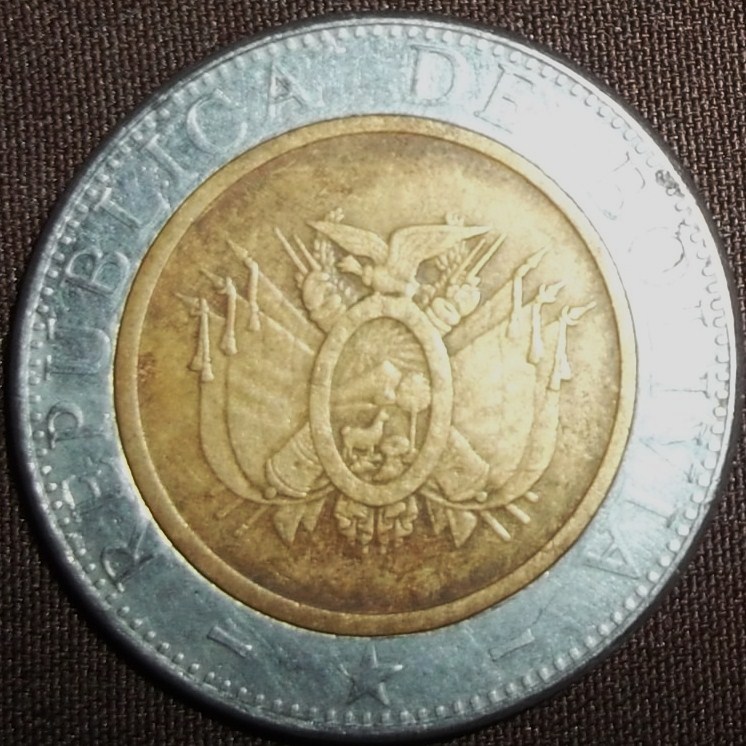 2001 (Anverso)
