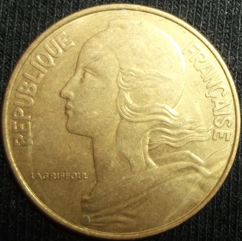 1977 (Anverso)