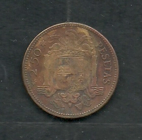 Franco y Escudo Nacional