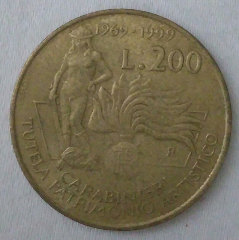 1999 -L 200