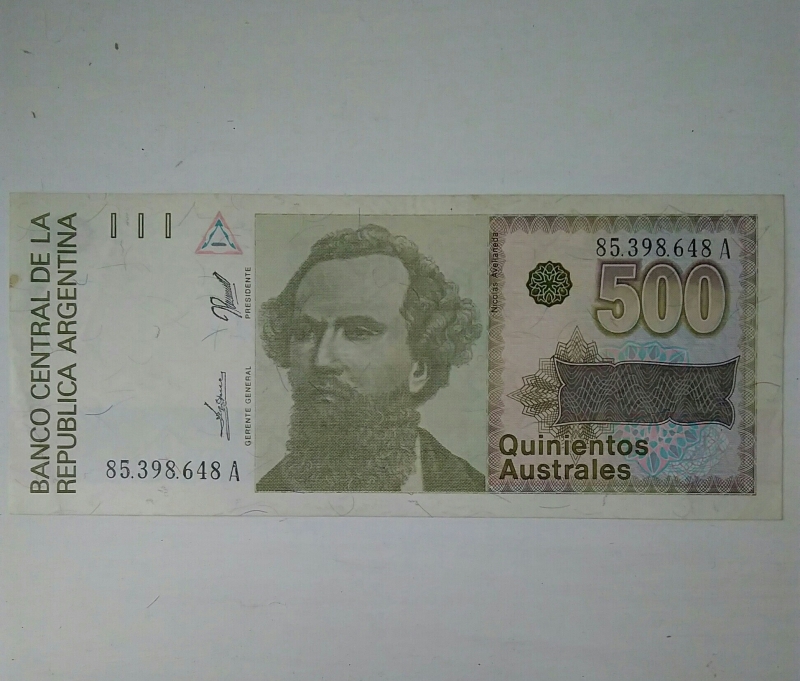500 australes