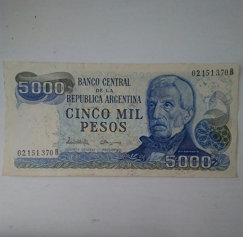 5000 pesos