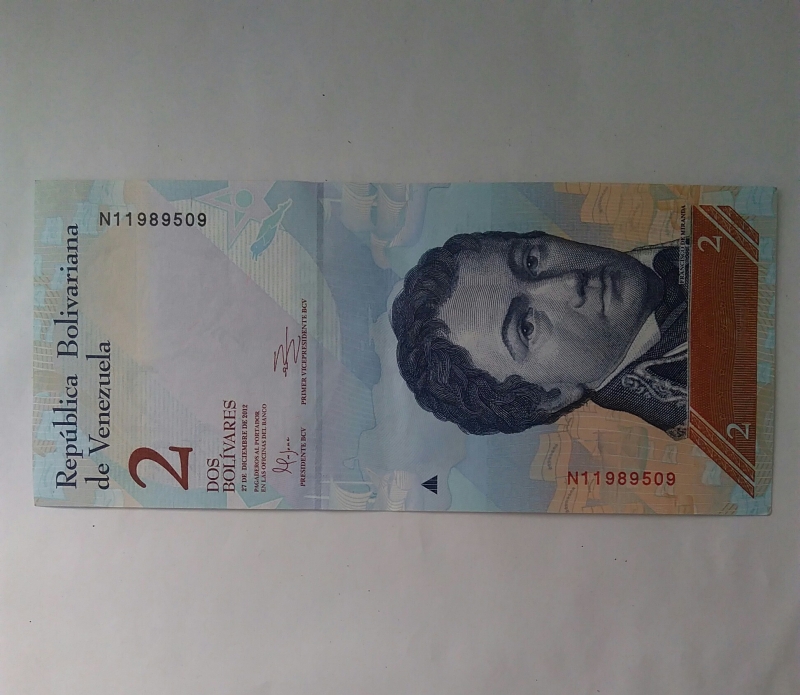 2012 - 2 bolivares