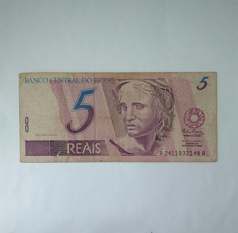 5 reais
