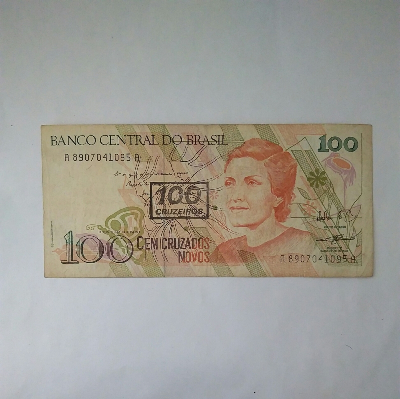 100 cruzeiros