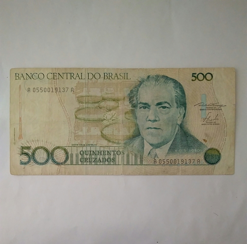 500 cruzeiros