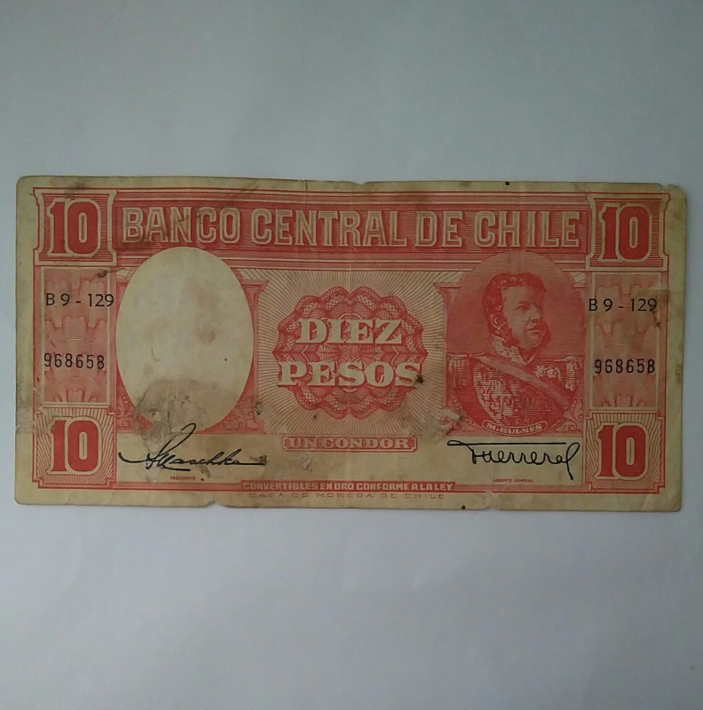 10 pesos