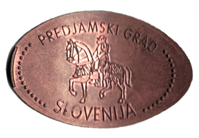 PREDJAMSKI GRAD SLOVENIJA