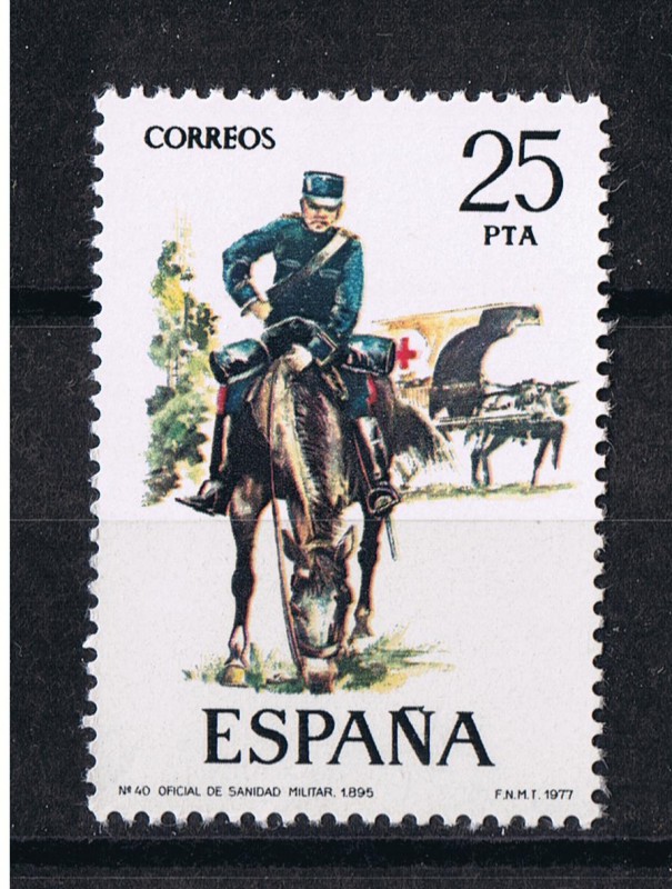 Edifil  2427  Uniformes militares   