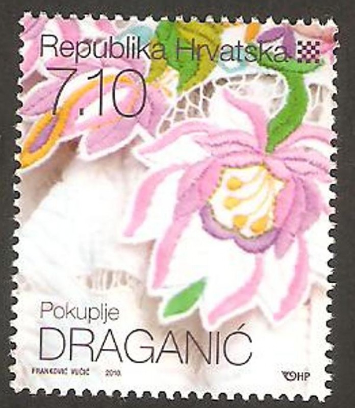 877 - motivo floral de Pokuplje