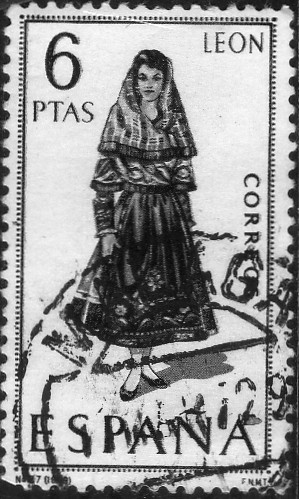 trajes tipicos españoles-Leon