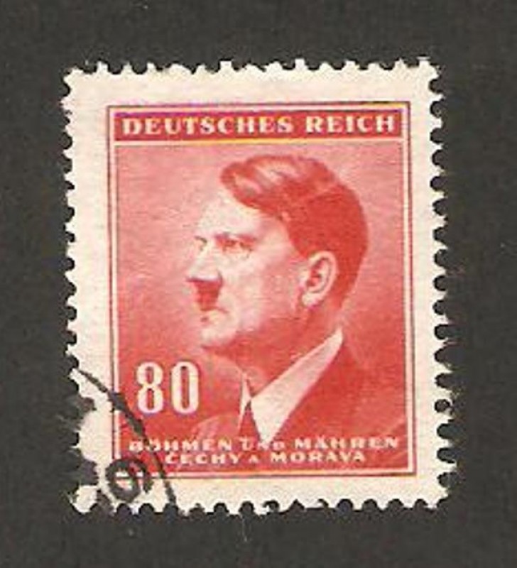 82 - Hitler