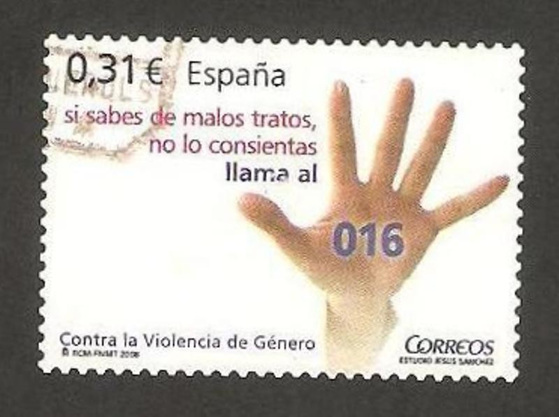 4389 - Contra la violencia de género