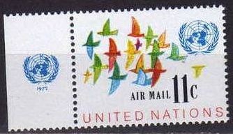 ONU NEW YORK 1972 C16 Sello Nuevo ** Correo Aereo Anagrama y Pajaros Volando 11c