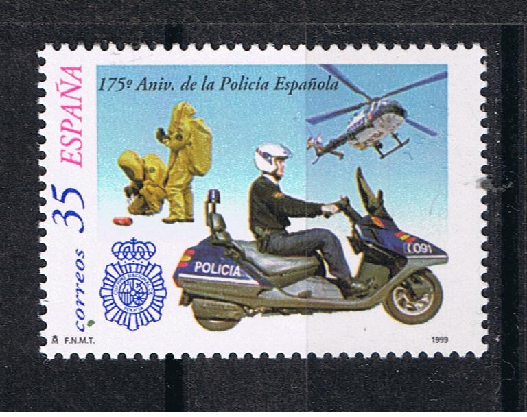 Edifil  3623  175 Aniver. de la policía española.  
